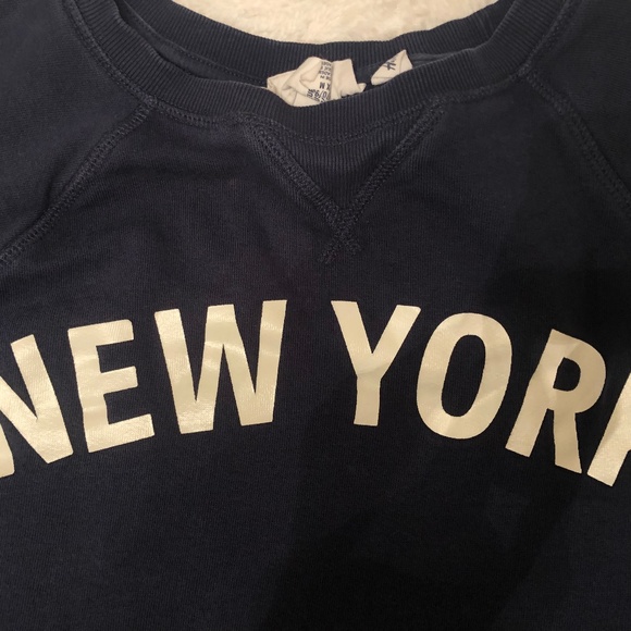 Navy Blue New York Pullover - Picture 2 of 2